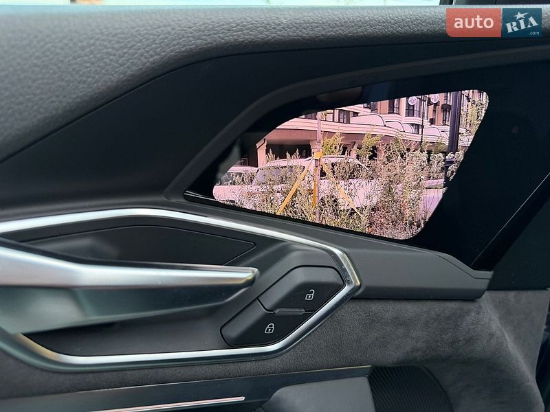 Позашляховик / Кросовер Audi e-tron 2020 в Києві
