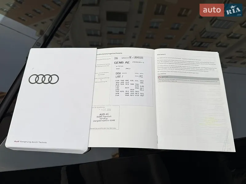 Внедорожник / Кроссовер Audi e-tron 2020 в Львове документ
