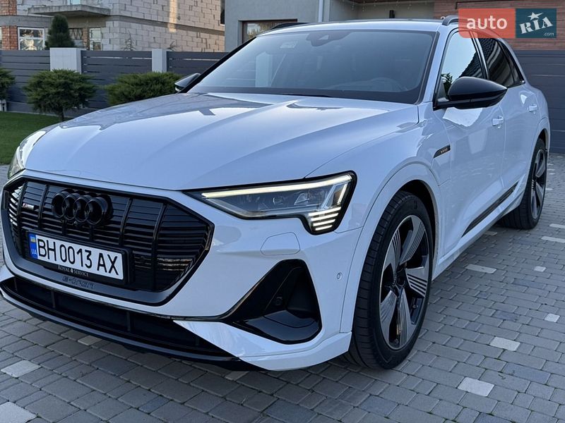 Позашляховик / Кросовер Audi e-tron 2021 в Тернополі фото 3 Позашляховик / Кросовер Audi e-tron 2021 в Тернополі