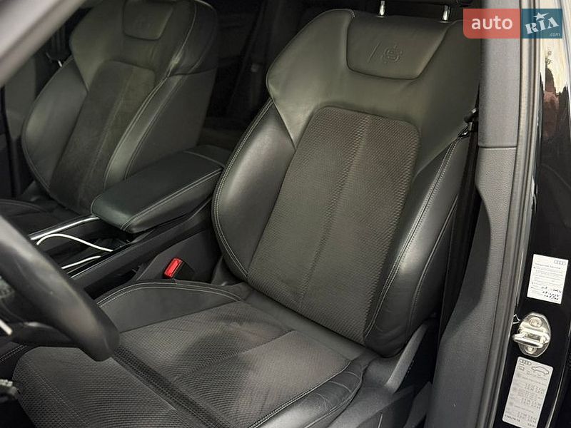 Внедорожник / Кроссовер Audi e-tron 2021 в Дубно