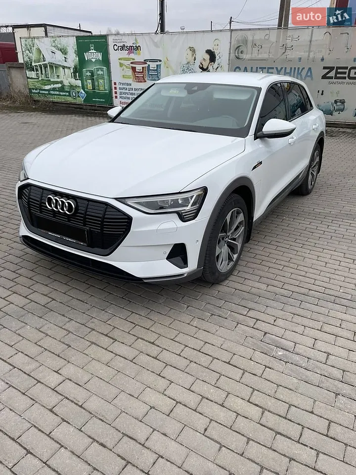 2020 Audi e-tron - мініатюра 27