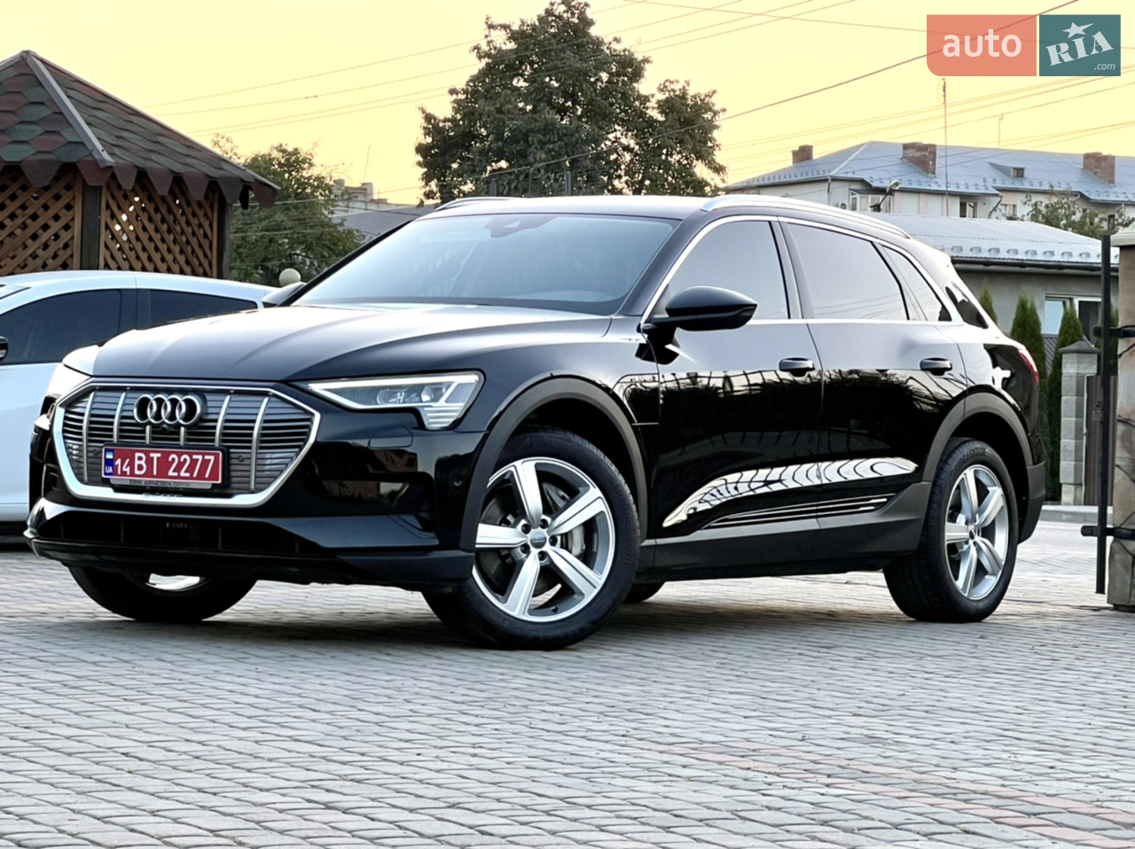 2019 Audi e-tron - мініатюра 156