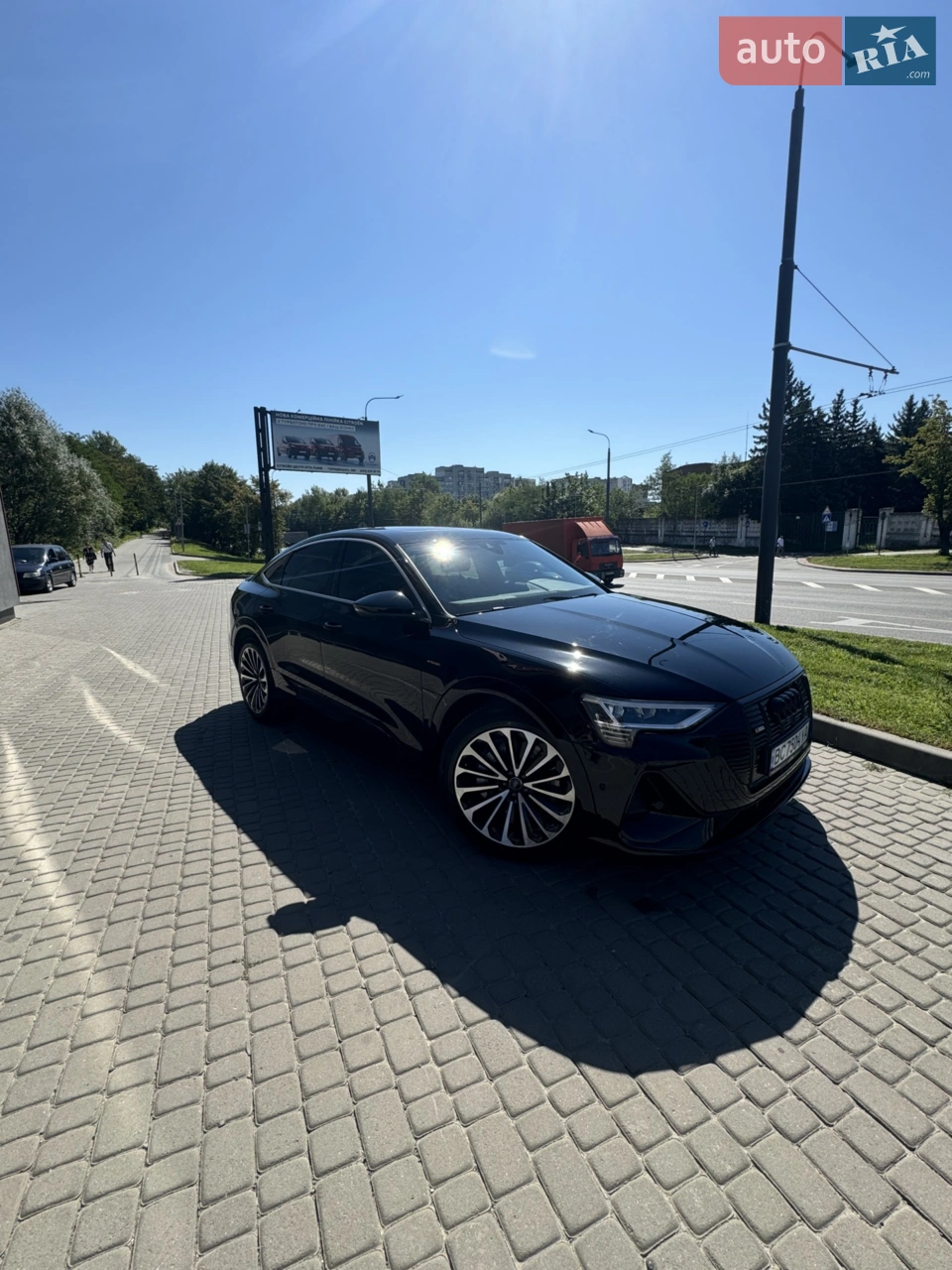 2022 Audi e-tron - мініатюра 14