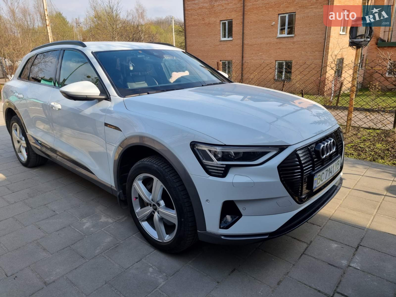 2019 Audi e-tron - мініатюра 66
