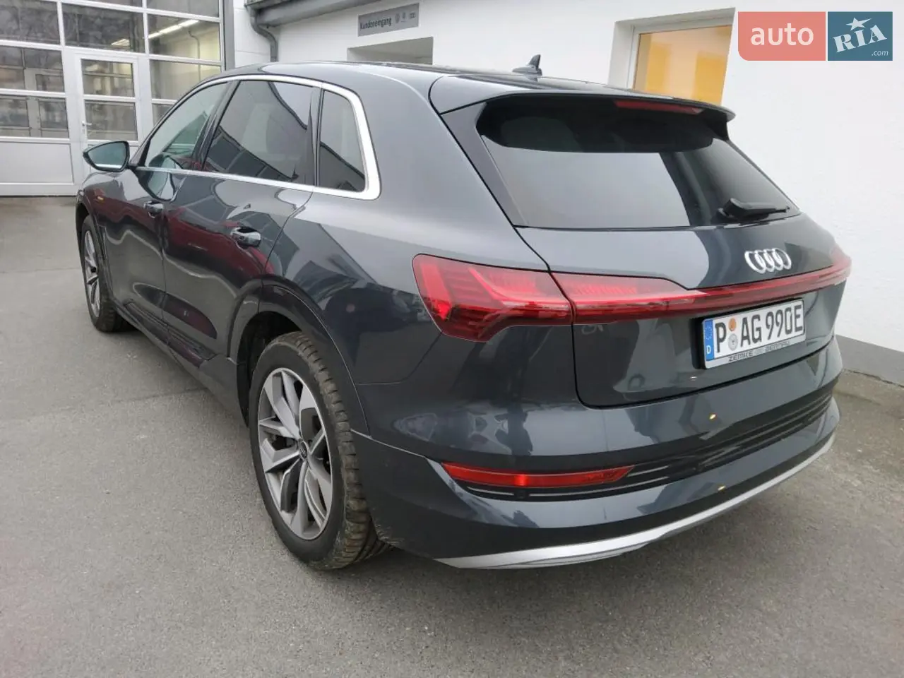 2022 Audi e-tron - мініатюра 16