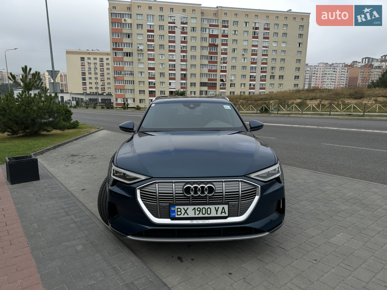 2020 Audi e-tron - мініатюра 30