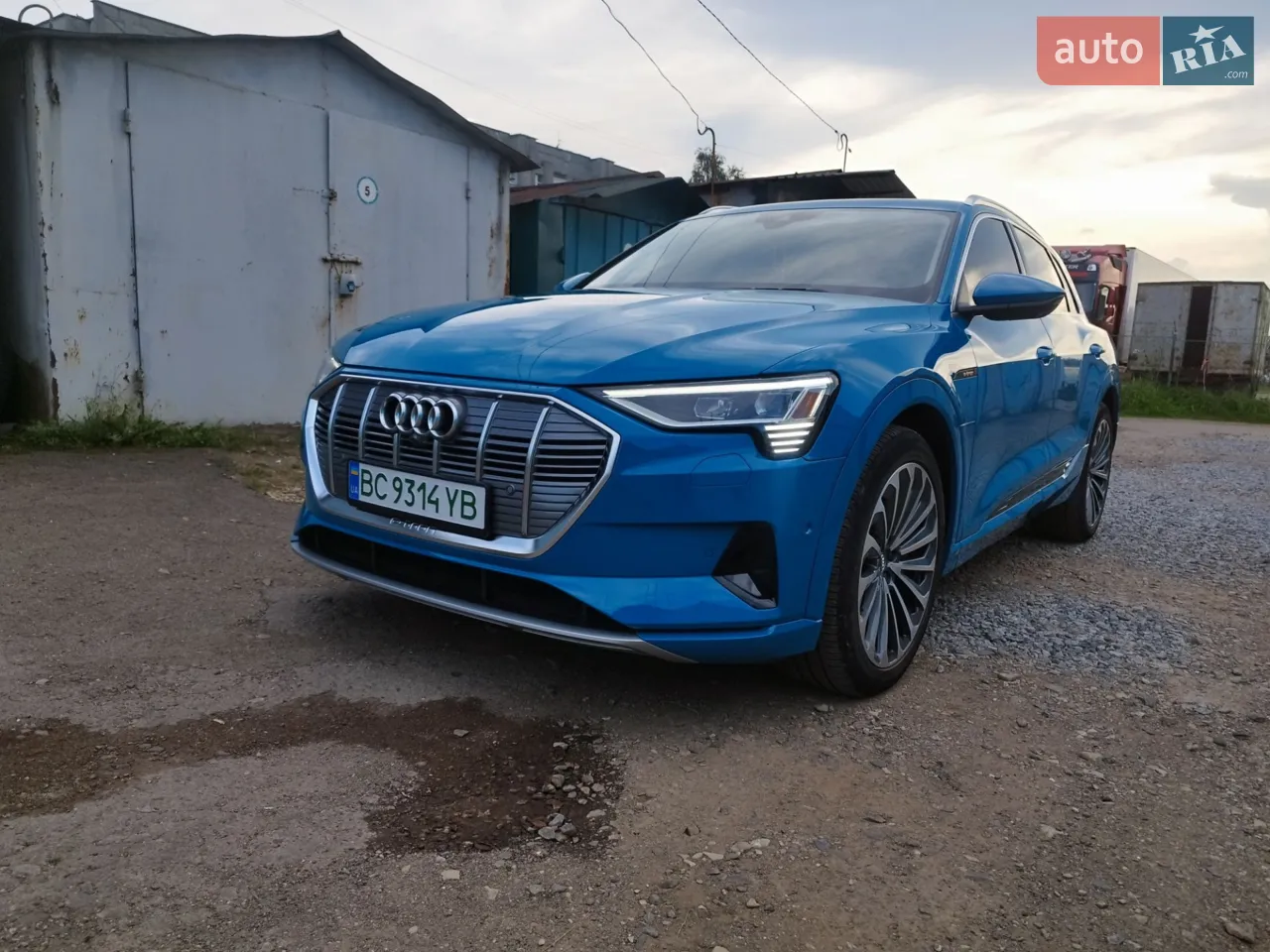 2019 Audi e-tron - мініатюра 23