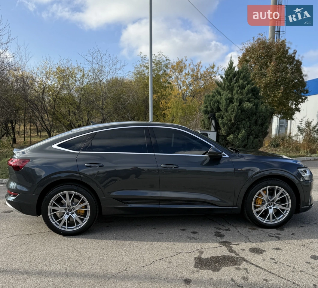 2022 Audi e-tron Sportback - мініатюра 45