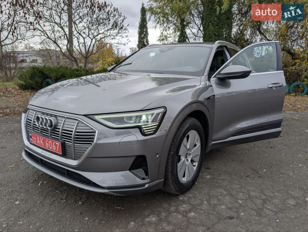 2020 Audi e-tron - мініатюра 27