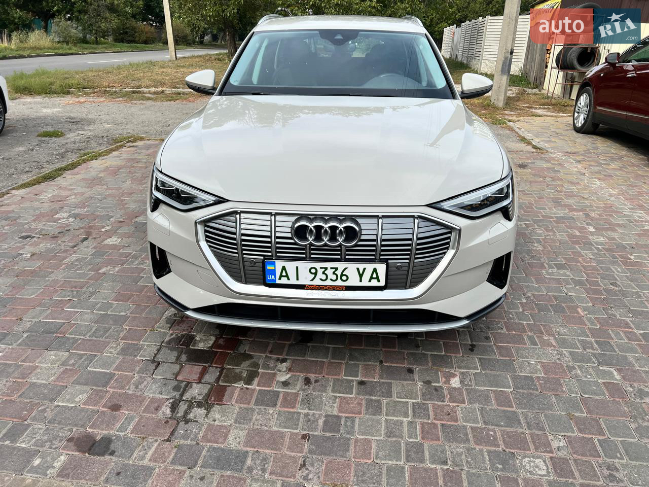 2020 Audi e-tron - мініатюра 18