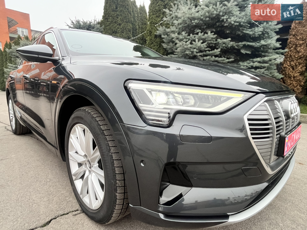2020 Audi e-tron - мініатюра 61
