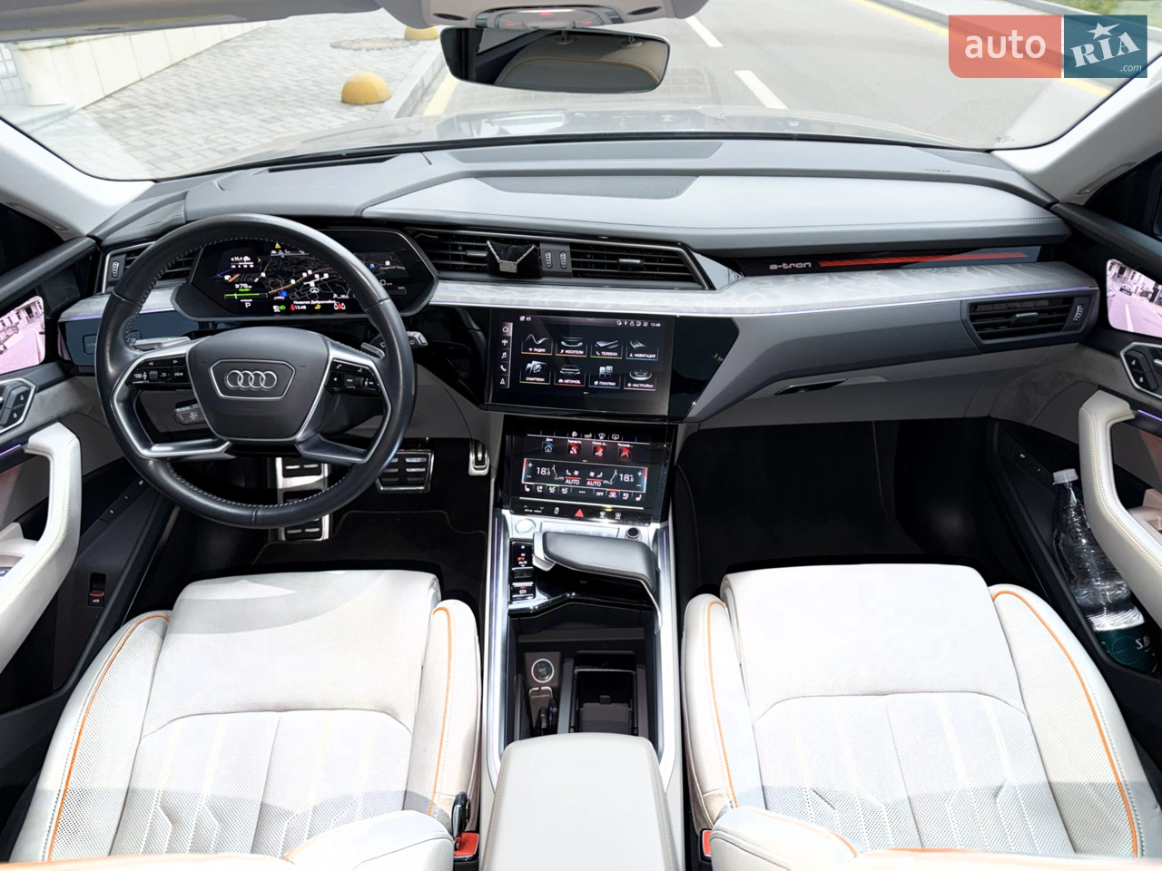 2019 Audi e-tron - мініатюра 101