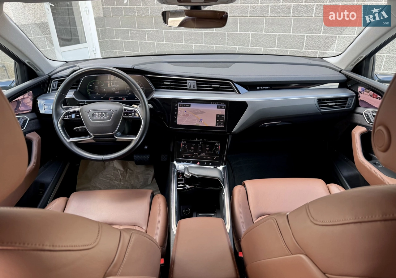 2019 Audi e-tron - мініатюра 23