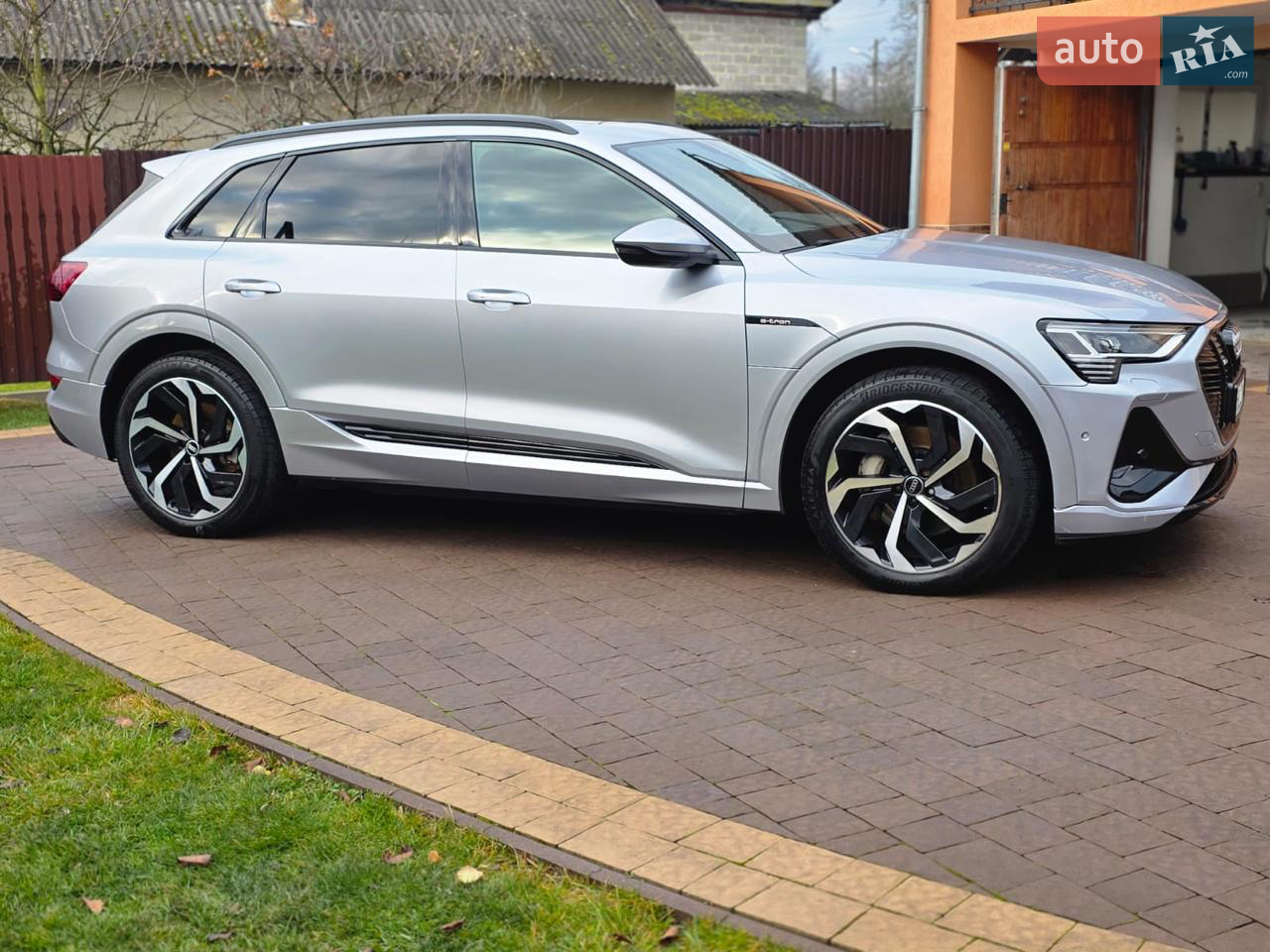 2020 Audi e-tron - мініатюра 52