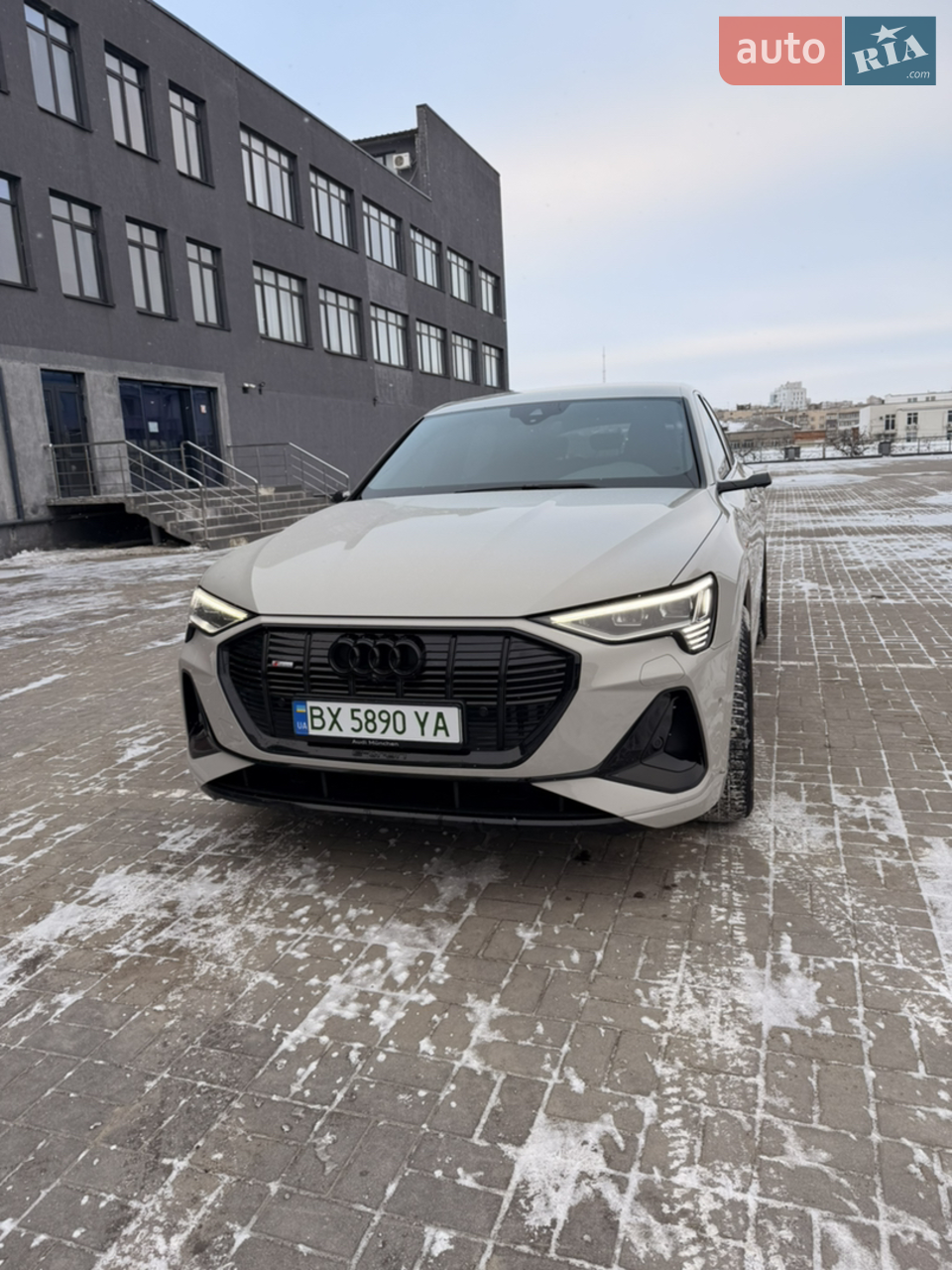 2021 Audi e-tron - мініатюра 26