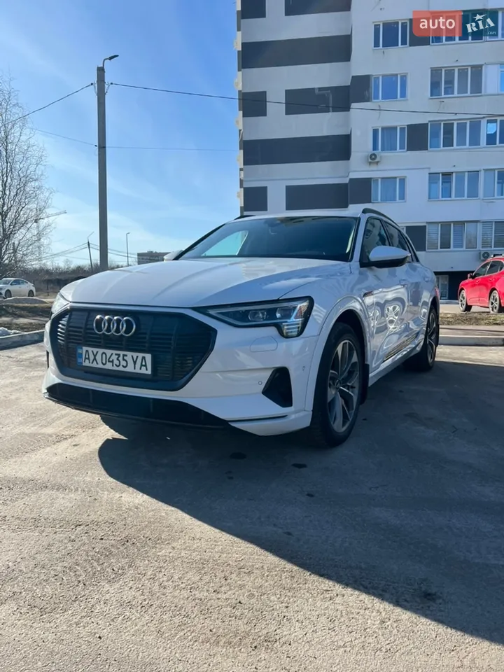 2020 Audi e-tron - мініатюра 30
