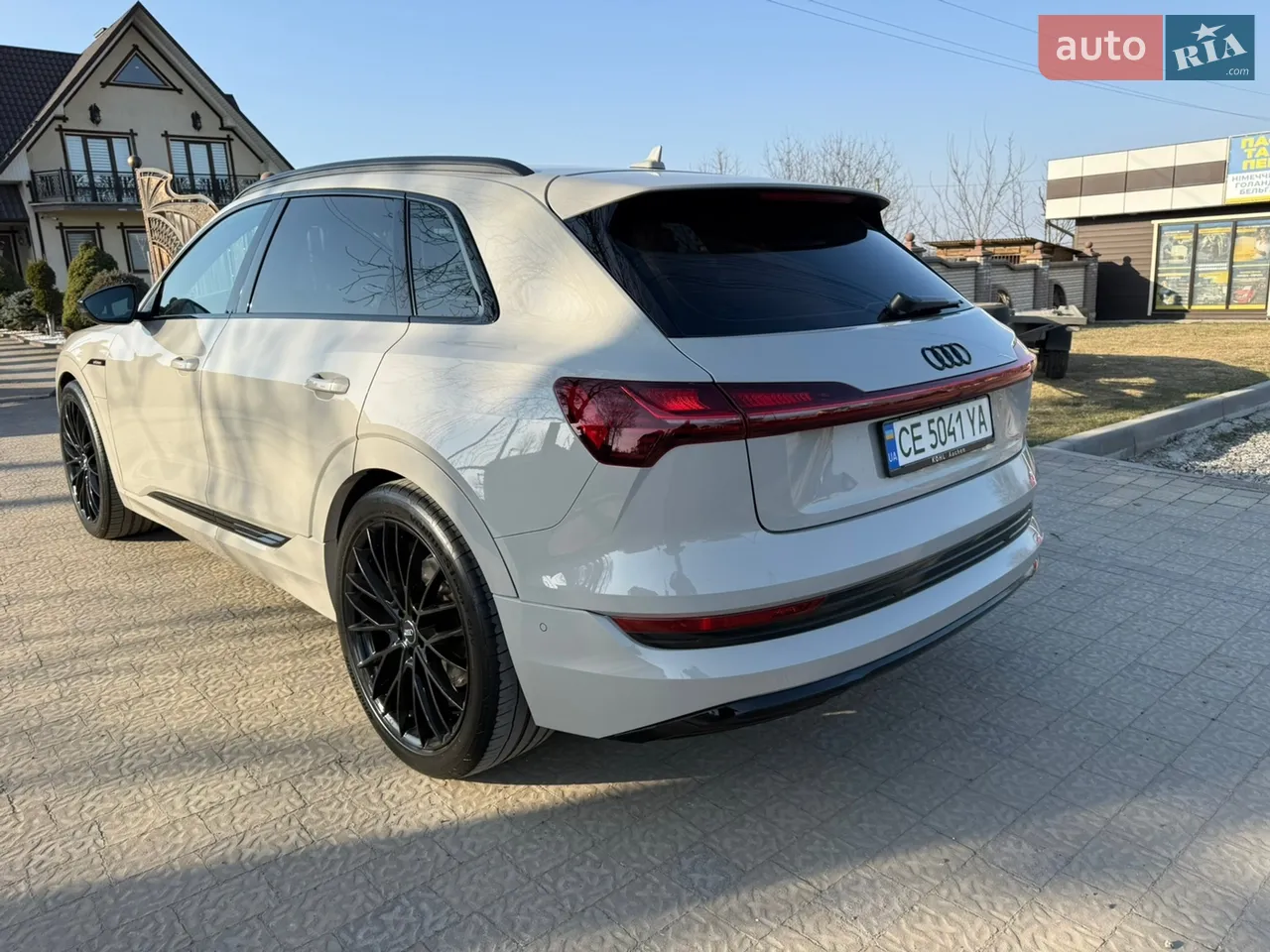 2019 Audi e-tron - мініатюра 44