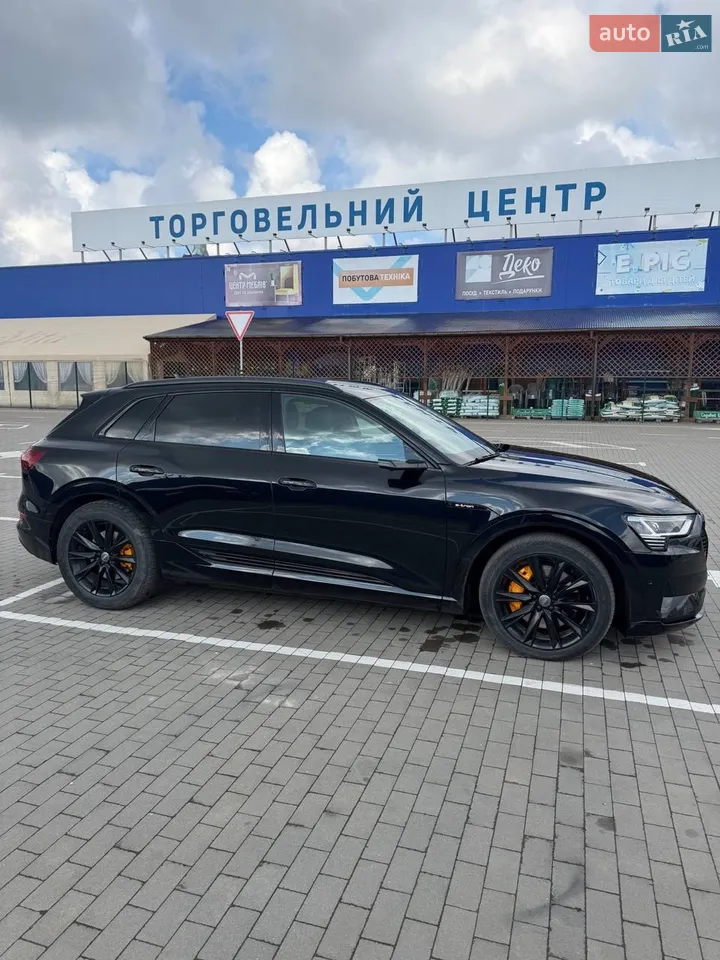 2020 Audi e-tron - мініатюра 27