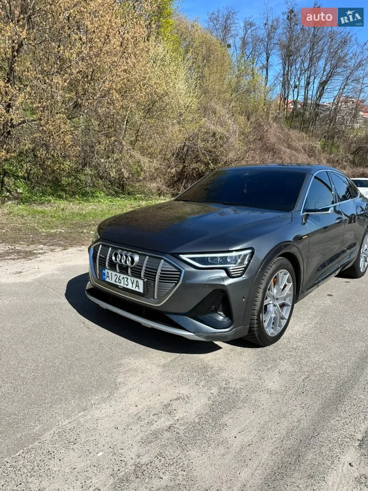 2020 Audi e-tron - мініатюра 21