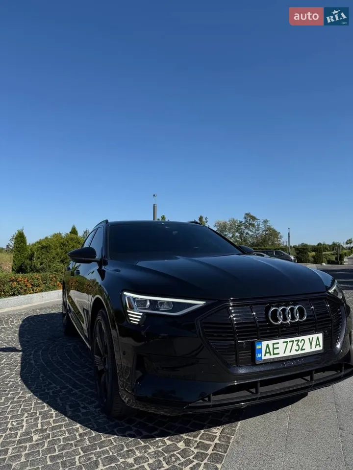 2021 Audi e-tron - мініатюра 16