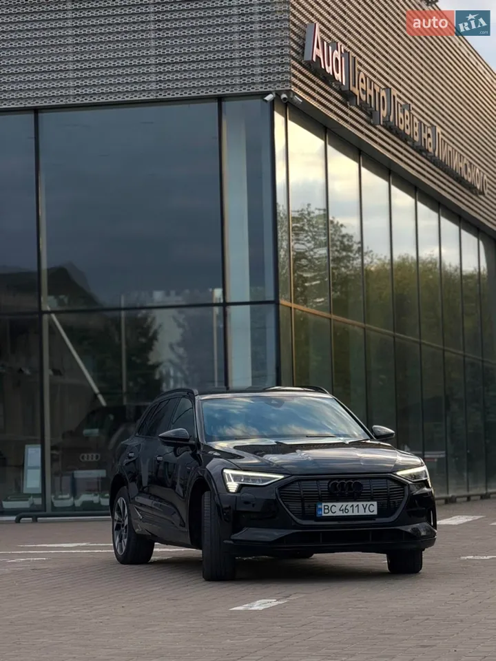 2022 Audi e-tron - мініатюра 24