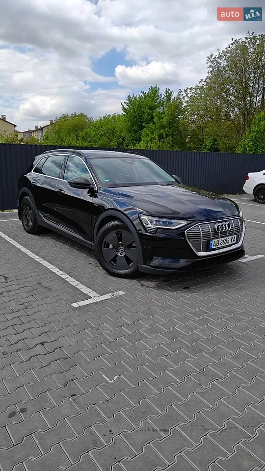 2021 Audi e-tron - мініатюра 54