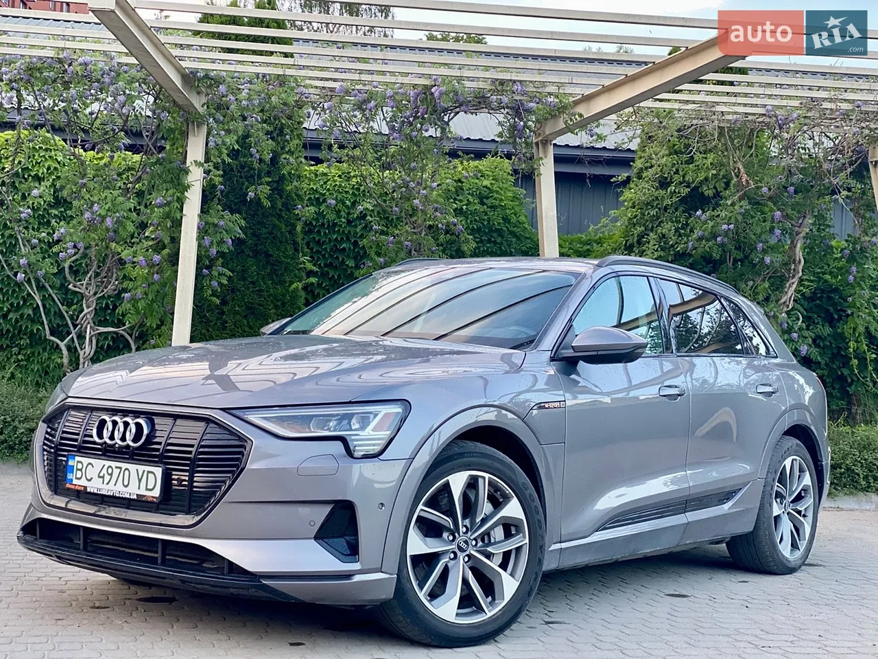 2020 Audi e-tron - мініатюра 28