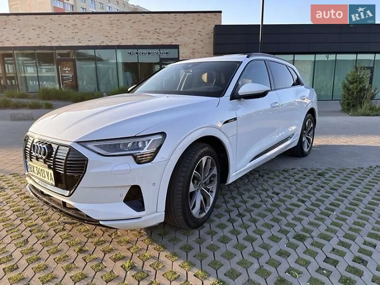 2021 Audi e-tron - мініатюра 25