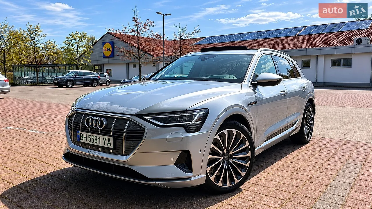 2019 Audi e-tron - мініатюра 40