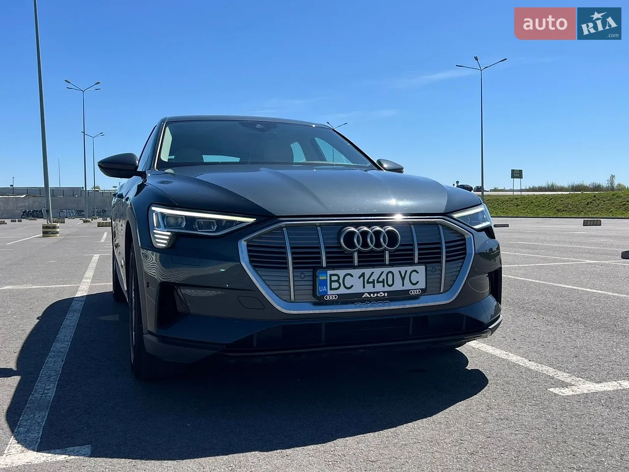 2020 Audi e-tron - мініатюра 26