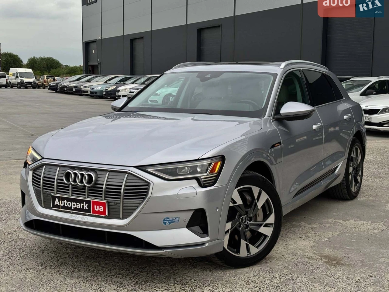 2021 Audi e-tron - мініатюра 60