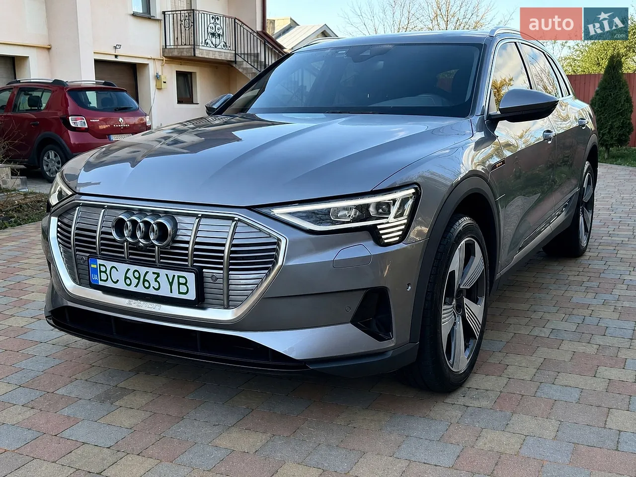 2019 Audi e-tron - мініатюра 6