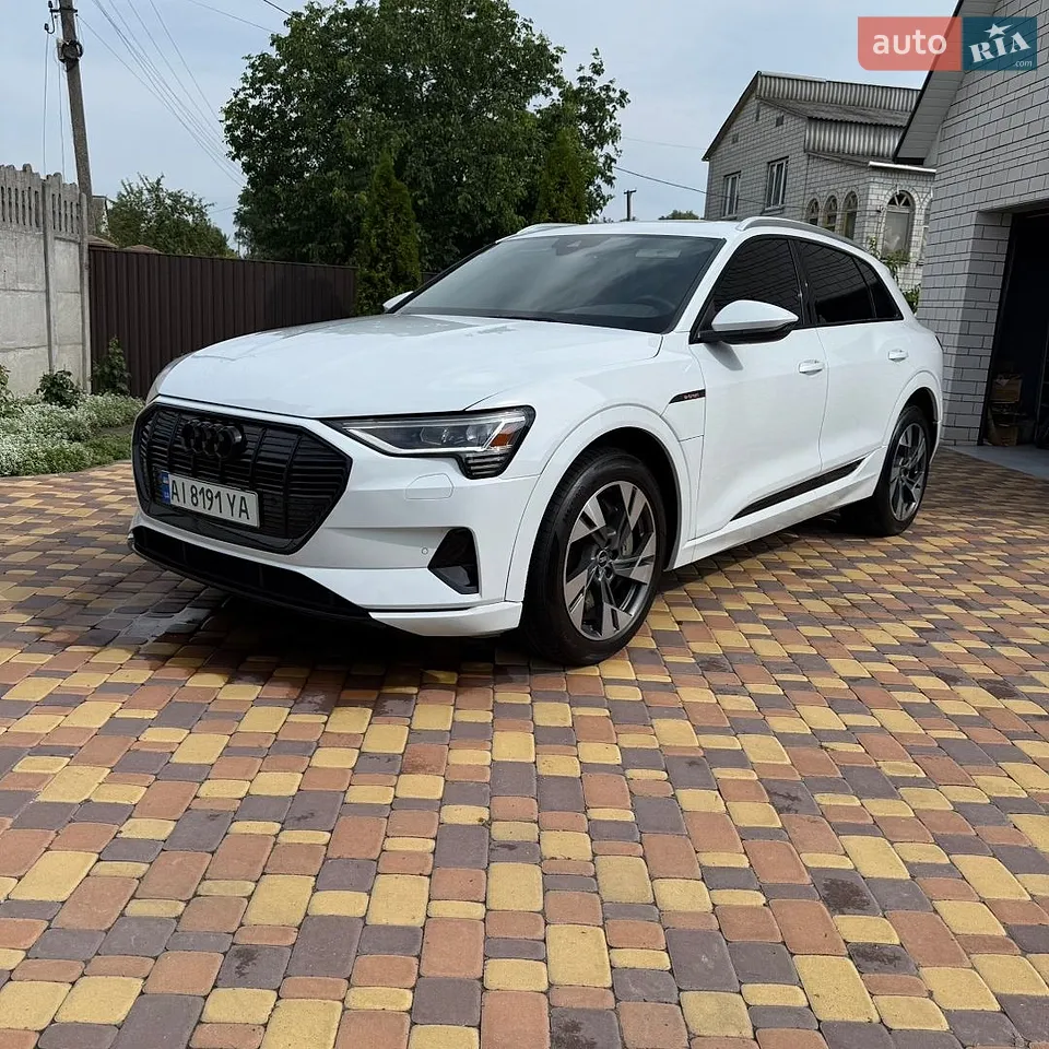 2020 Audi e-tron - мініатюра 19
