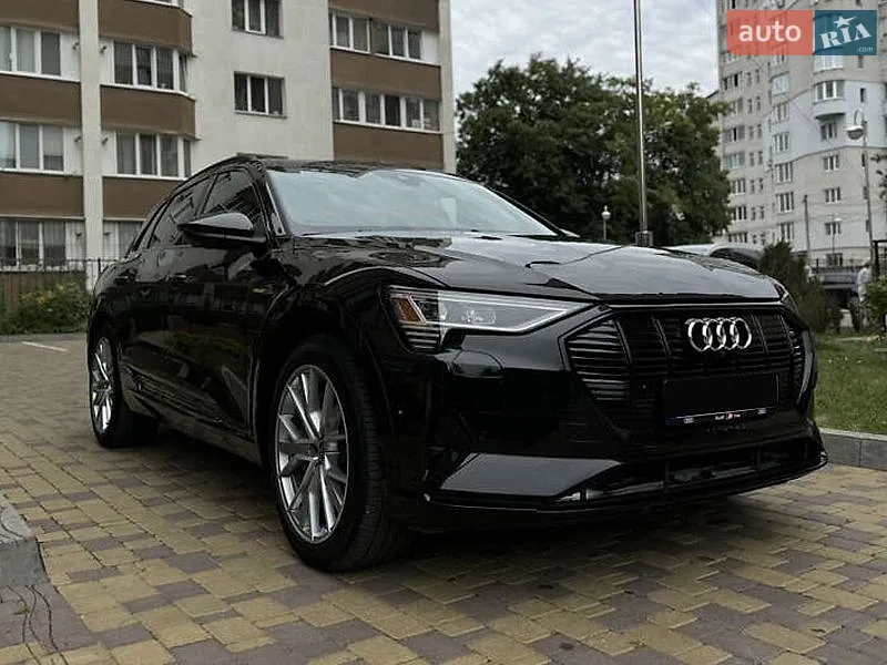 2021 Audi e-tron - мініатюра 31
