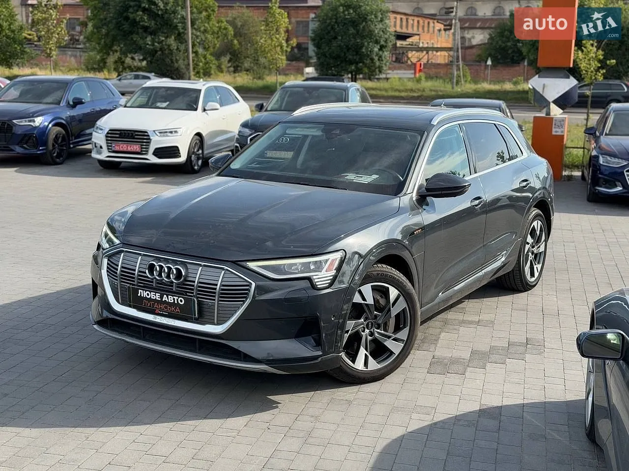 2020 Audi e-tron - мініатюра 53
