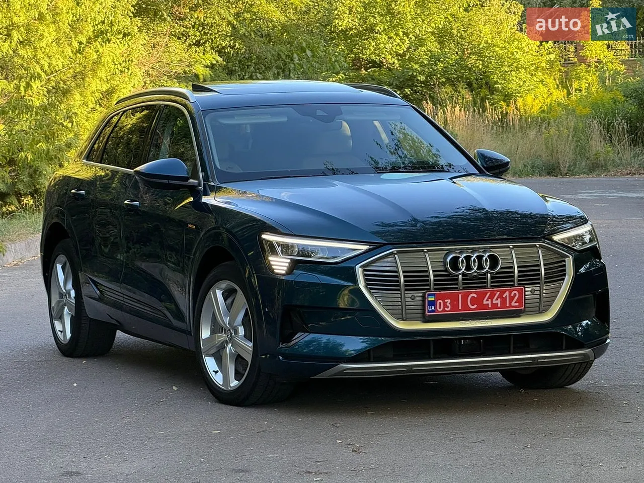 2020 Audi e-tron - мініатюра 114