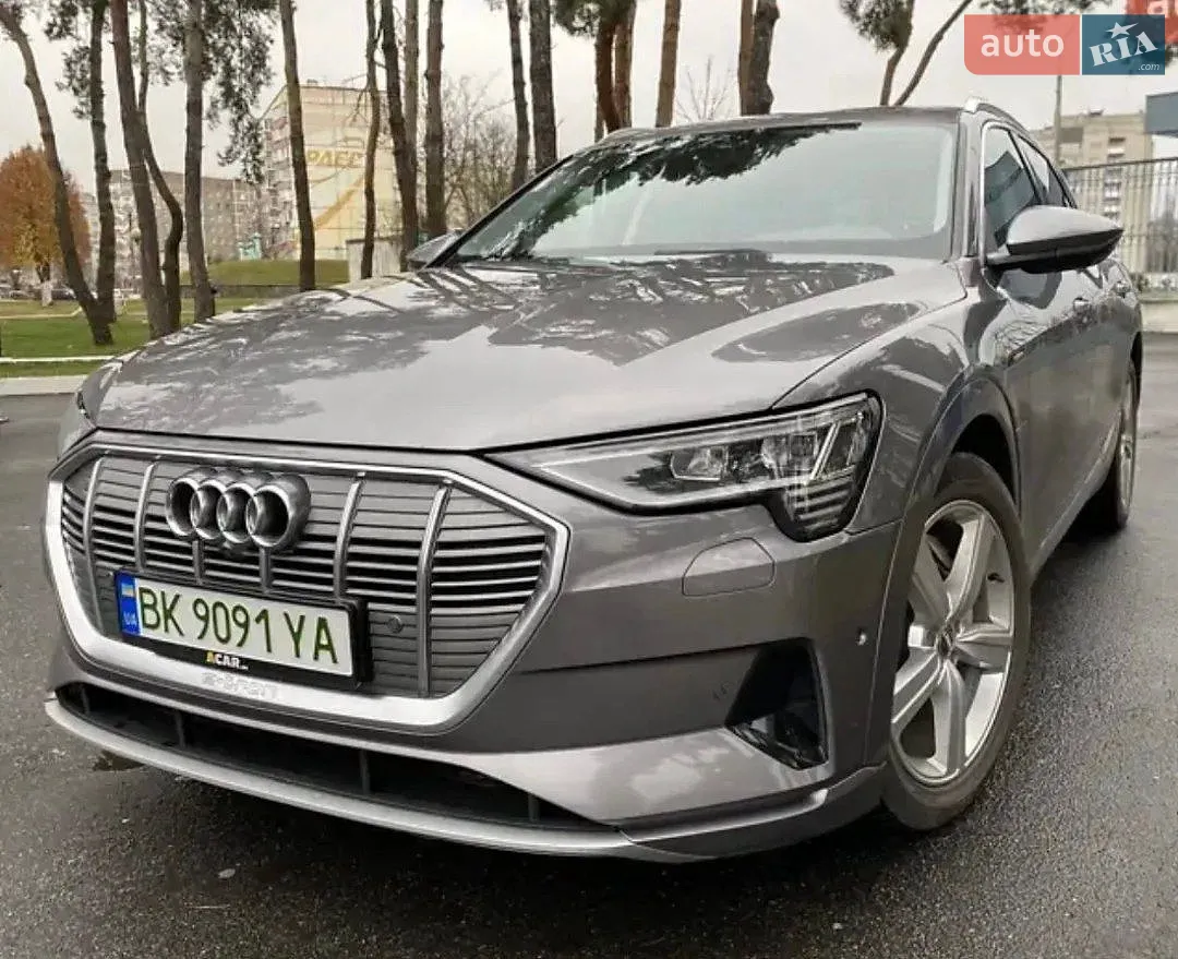 2020 Audi e-tron - мініатюра 24