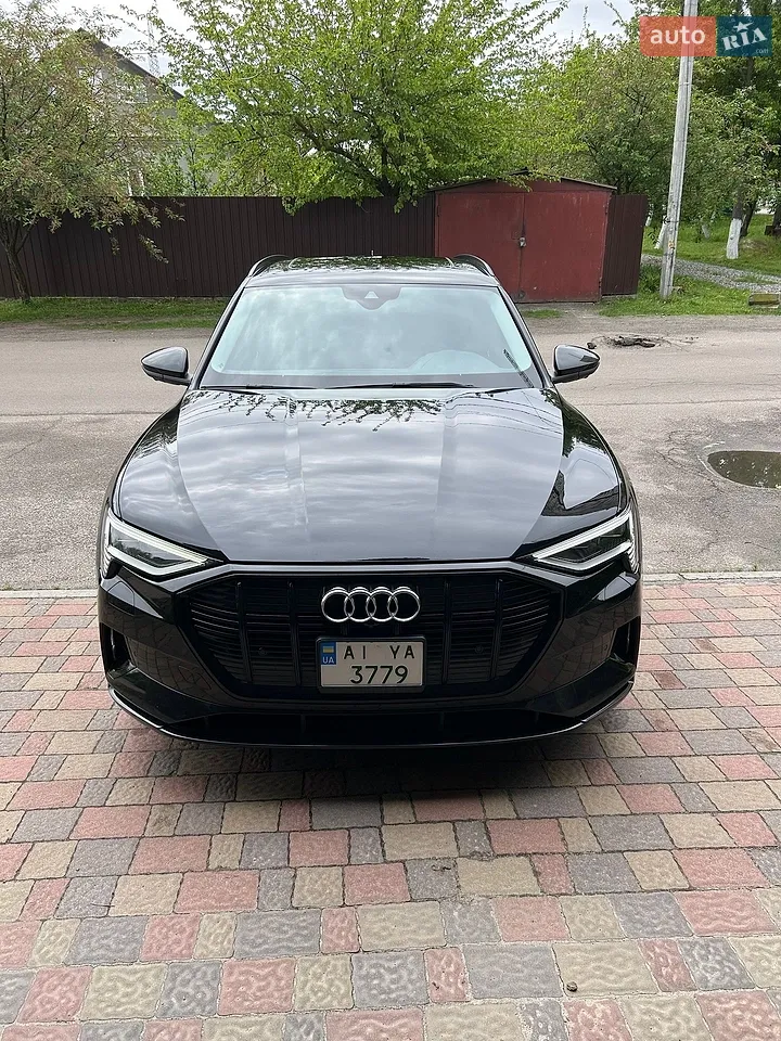 2020 Audi e-tron - мініатюра 9