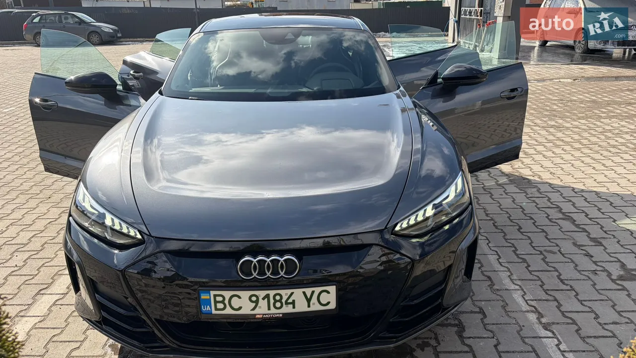 2021 Audi e-tron GT - мініатюра 30