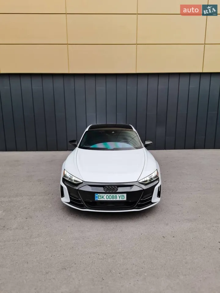 2021 Audi e-tron GT - мініатюра 16