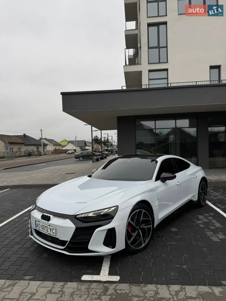 2022 Audi e-tron GT - мініатюра 14