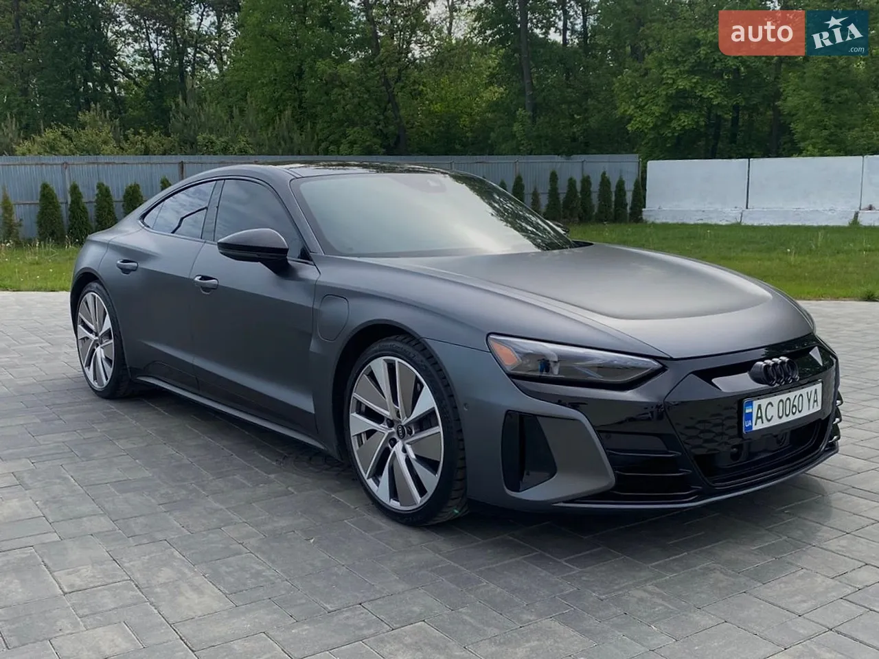 2021 Audi e-tron GT - мініатюра 23