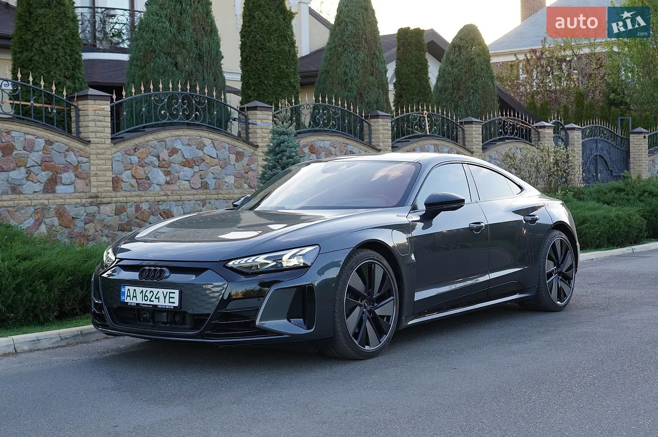 2022 Audi e-tron GT - мініатюра 38