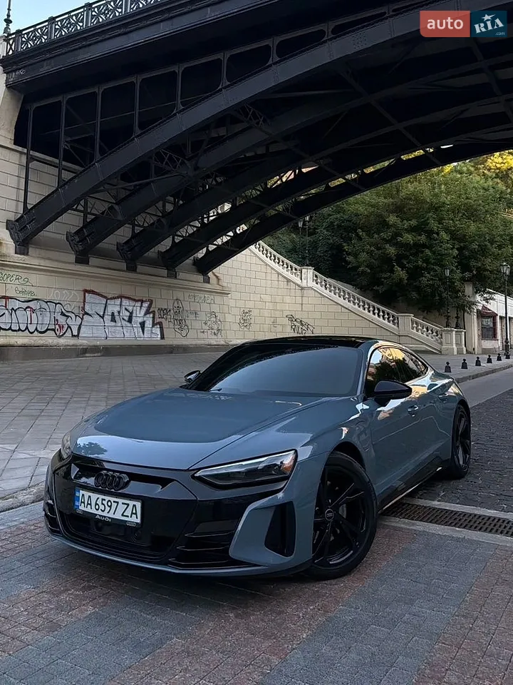 2023 Audi e-tron GT - мініатюра 31