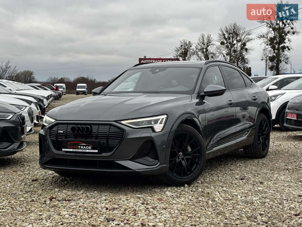 2021 Audi e-tron S - мініатюра 43
