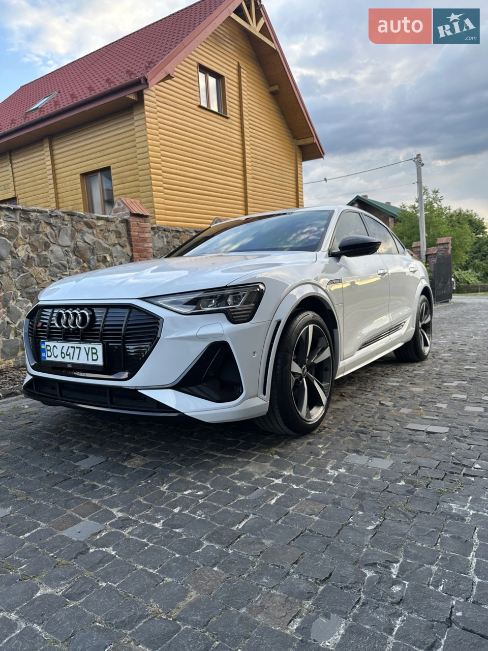 2021 Audi e-tron S Sportback - мініатюра 21