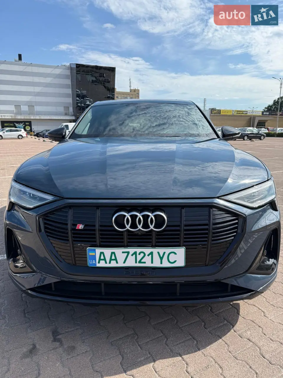 2023 Audi e-tron S Sportback - мініатюра 33