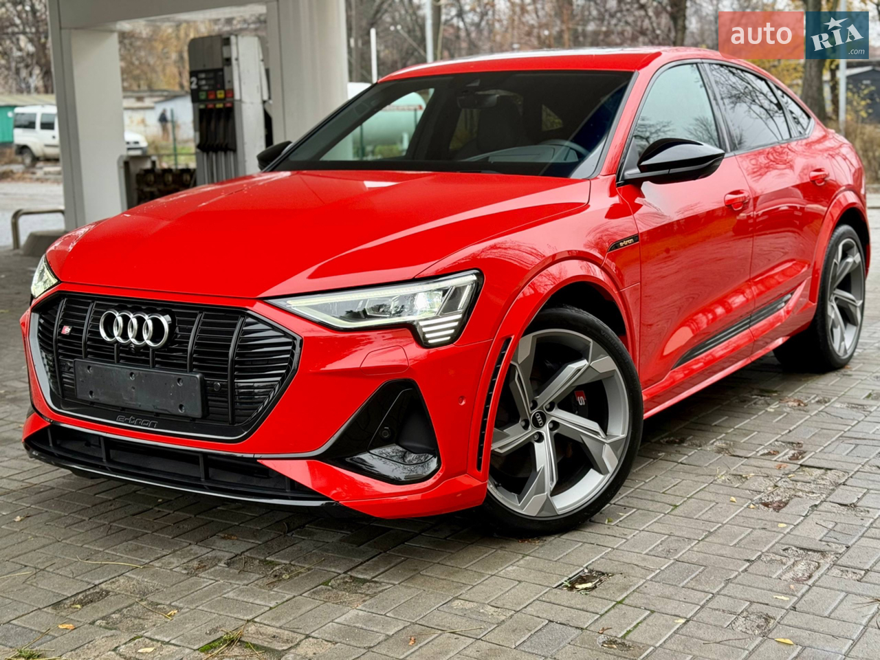 2022 Audi e-tron S Sportback - мініатюра 113