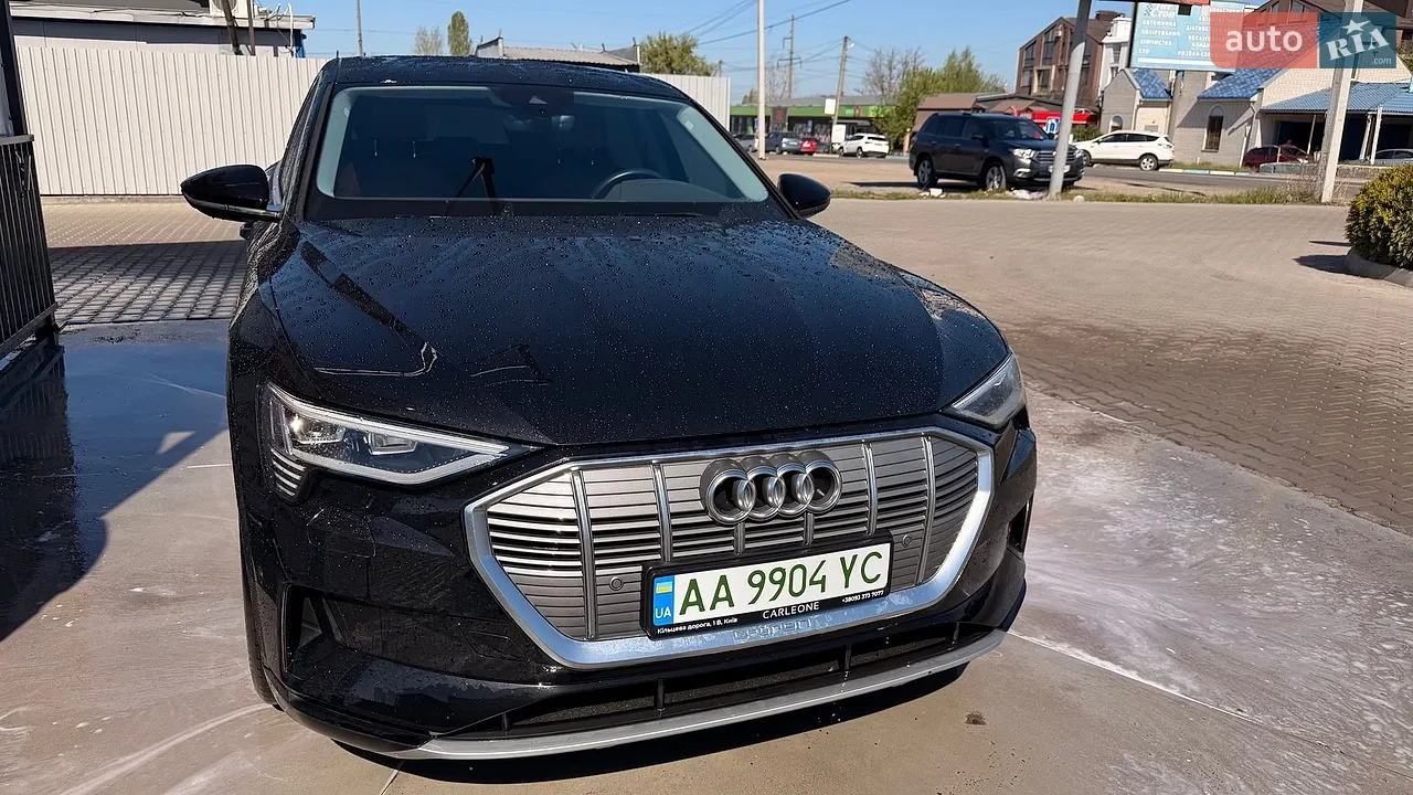 2020 Audi e-tron Sportback - мініатюра 28