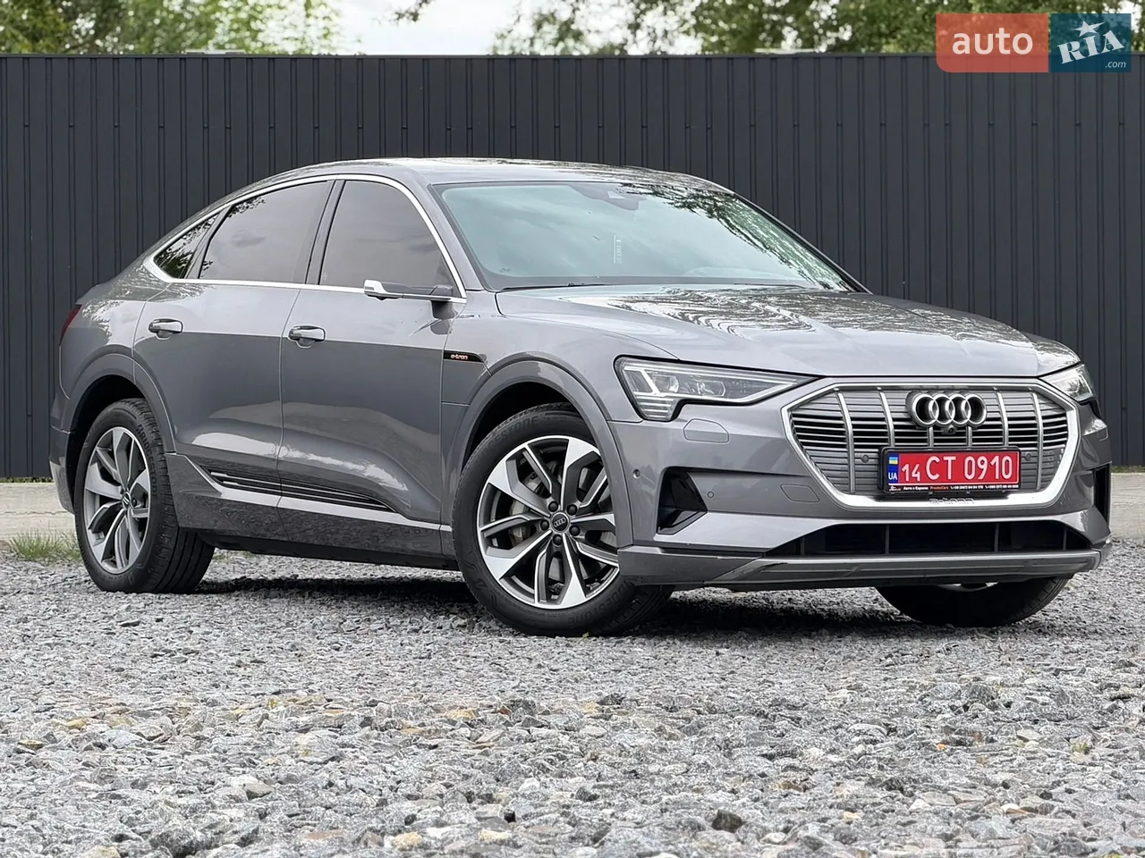2020 Audi e-tron Sportback - мініатюра 38
